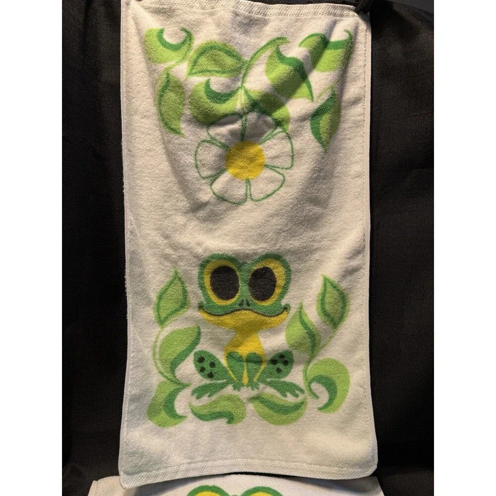 Vintage Frog Towel Bath Set Green Burlington Anita Wagenvoord